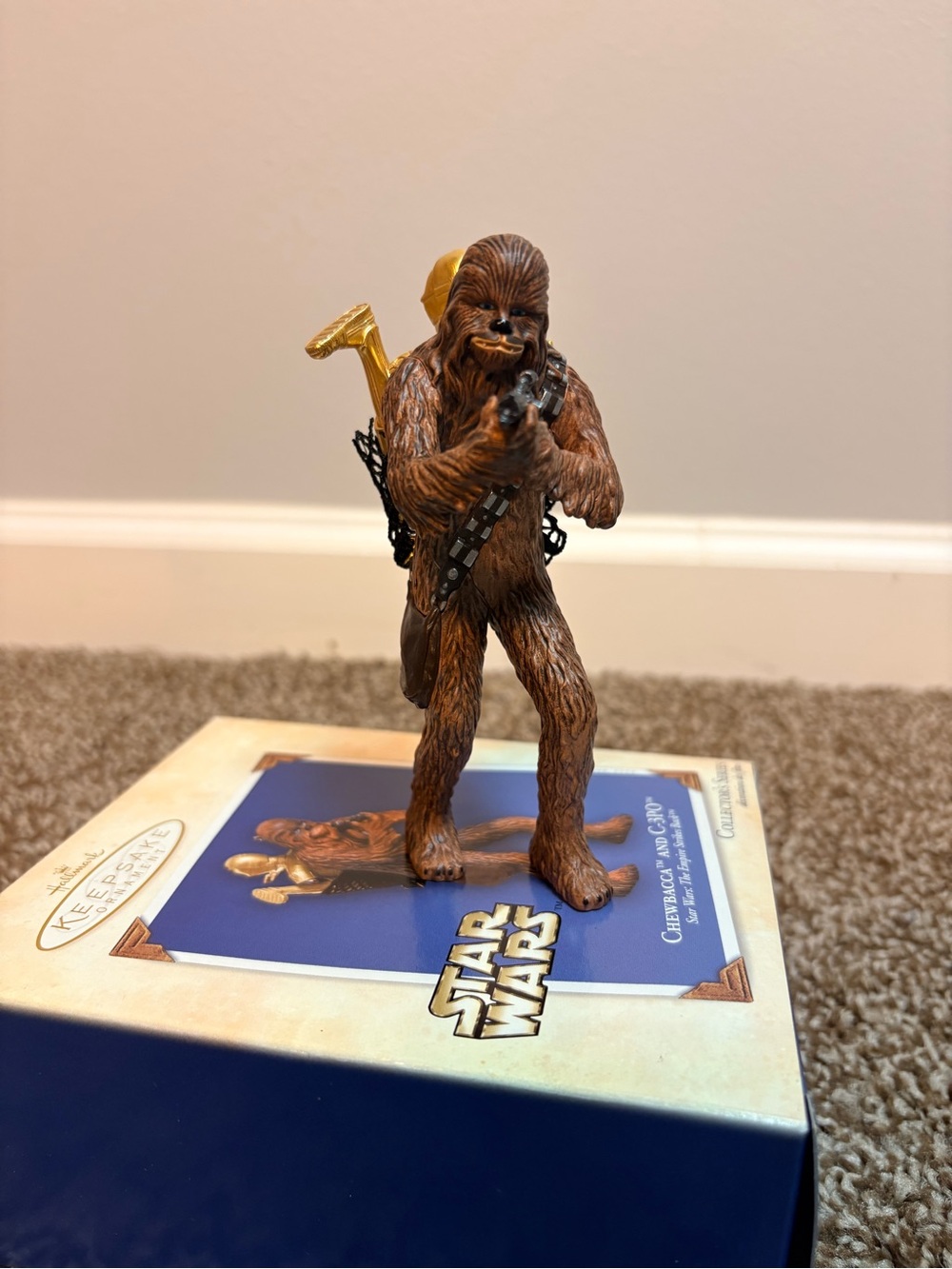 Hallmark Keepsake Ornament Star Wars Chewbacca & C-3PO Collector's Series 2004 - Picture 3 of 4